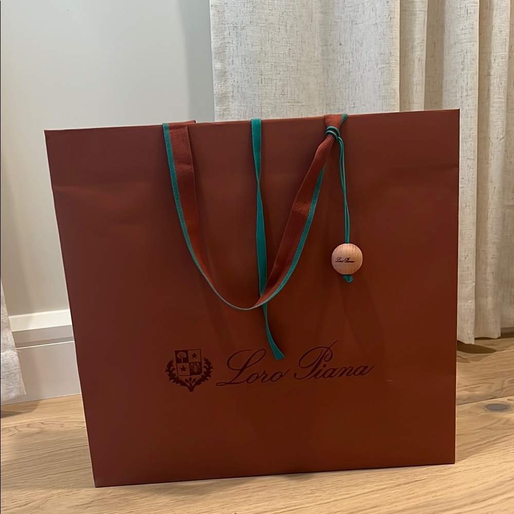 Loro Piana shopping bag